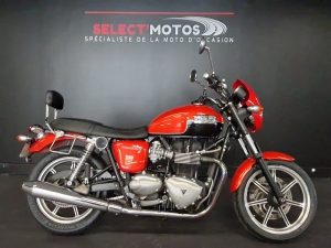TRIUMPH  BONNEVILLE T 100 SE