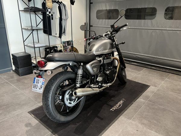 TRIUMPH STREET TWIN 900 EC1 Edition – Image 4