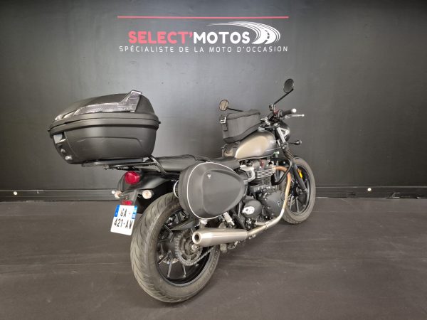 TRIUMPH STREET TWIN  900 – Image 4