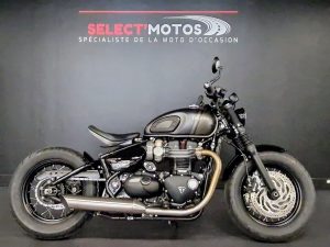 TRIUMPH BOBBER 1200