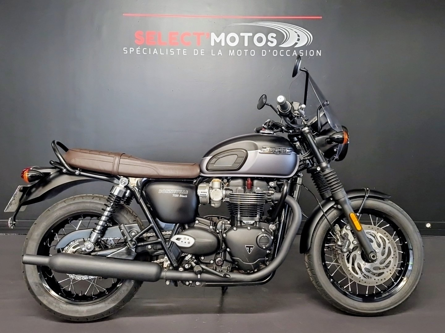 TRIUMPH Bonneville T120 Black