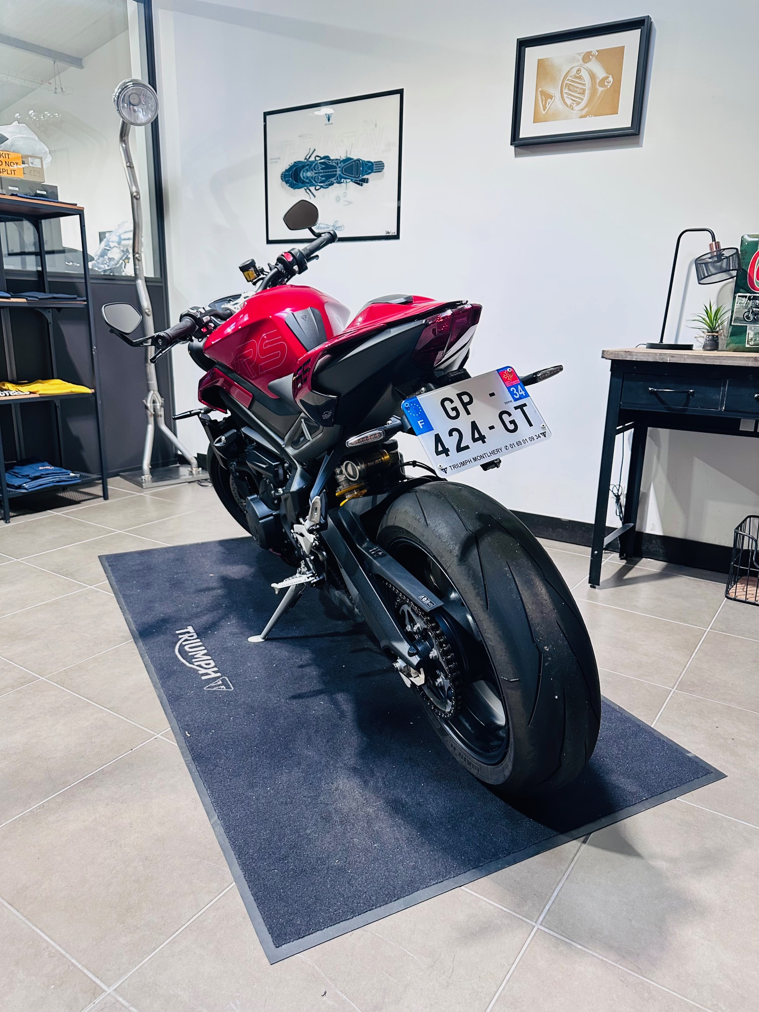 TRIUMPH STREET TRIPLE 765 RS – Image 4