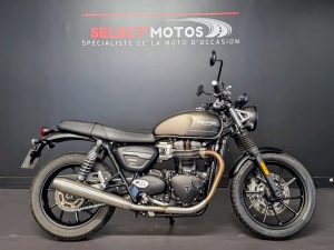 TRIUMPH STREET TWIN  900