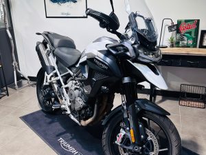 TRIUMPH TIGER 1200 GT PRO