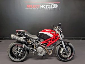 DUCATI 796 MONSTER