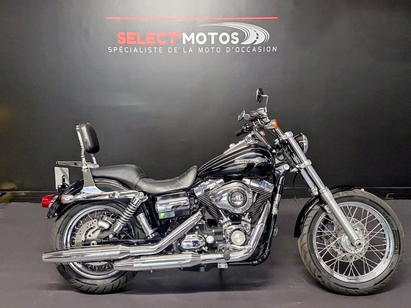 HARLEY-DAVIDSON DYNA SUPER GLIDE 1584