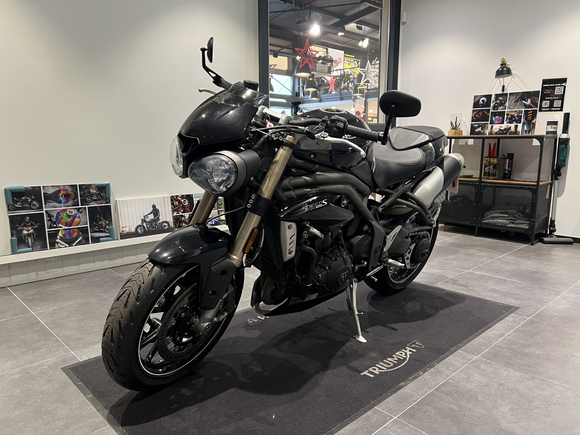 TRIUMPH SPEED TRIPLE 1050 S – Image 2