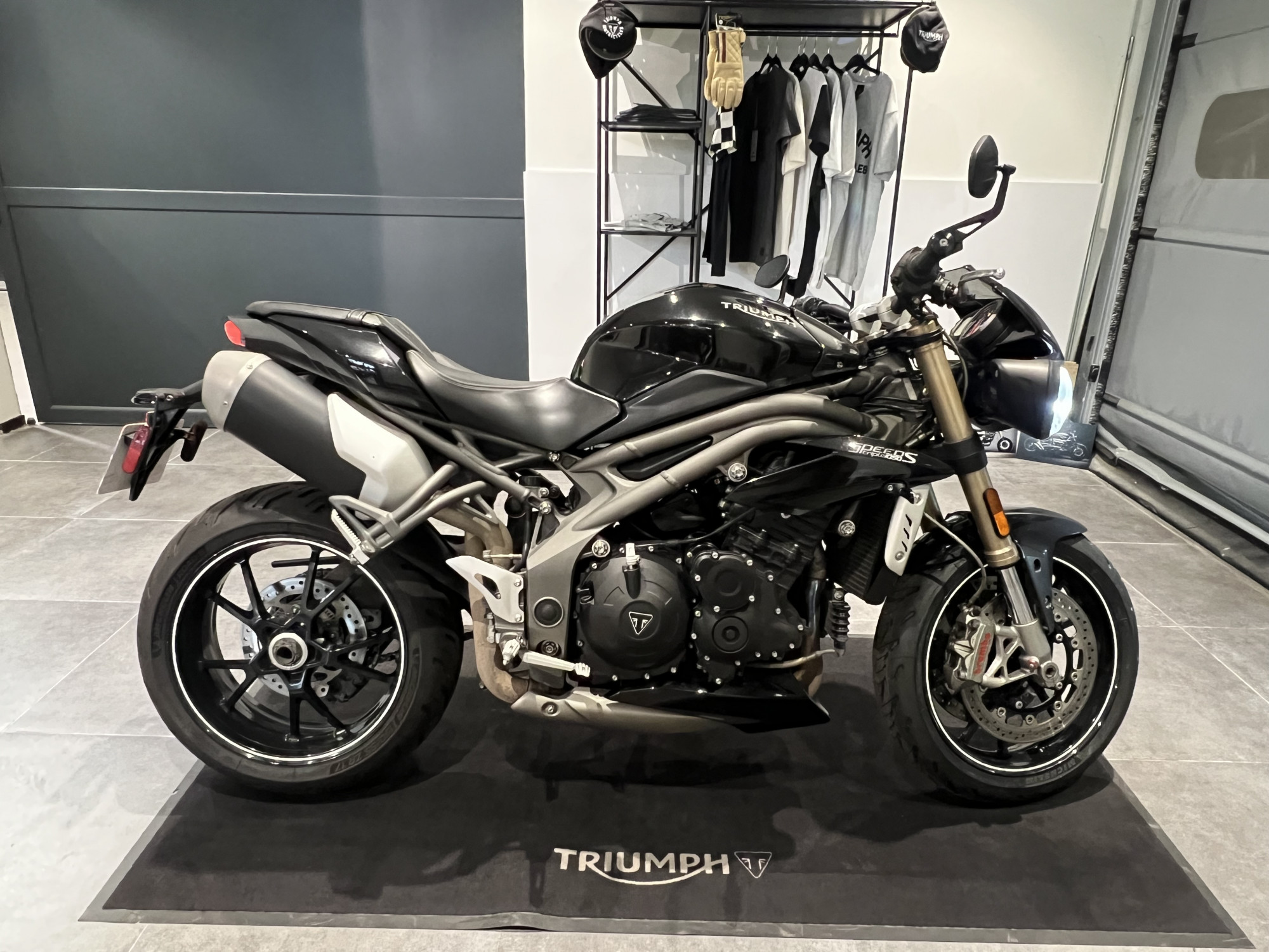 TRIUMPH SPEED TRIPLE 1050 S