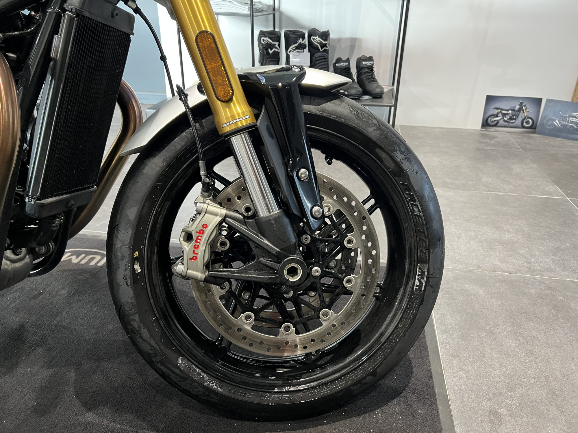 TRIUMPH SPEED TWIN 1200 RS – Image 15