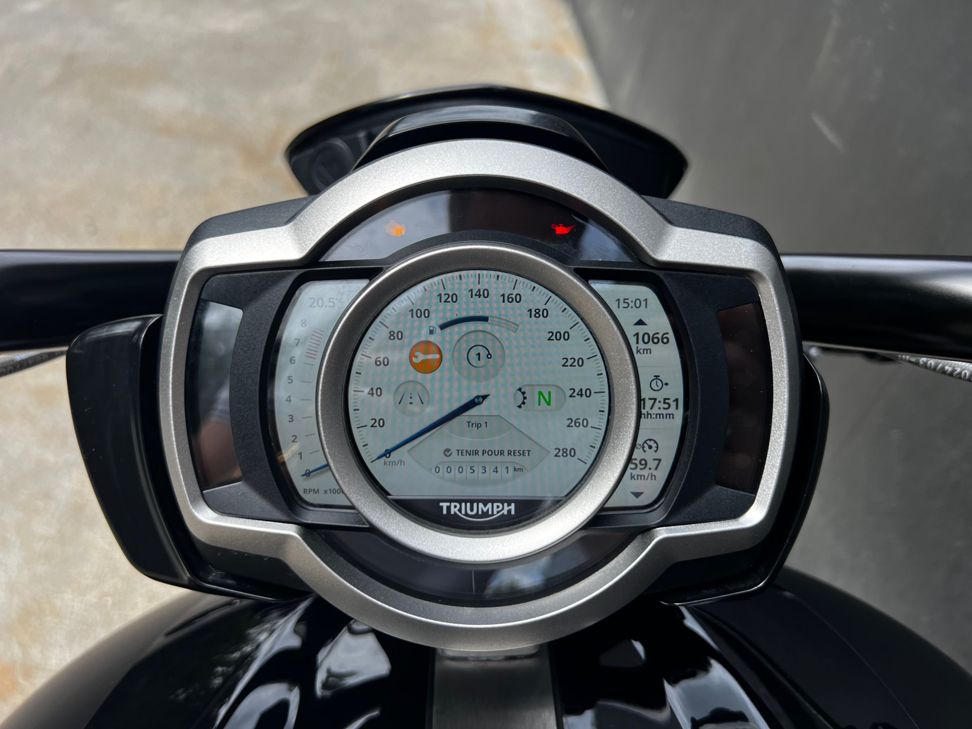 TRIUMPH ROCKET 3 R BLACK – Image 5