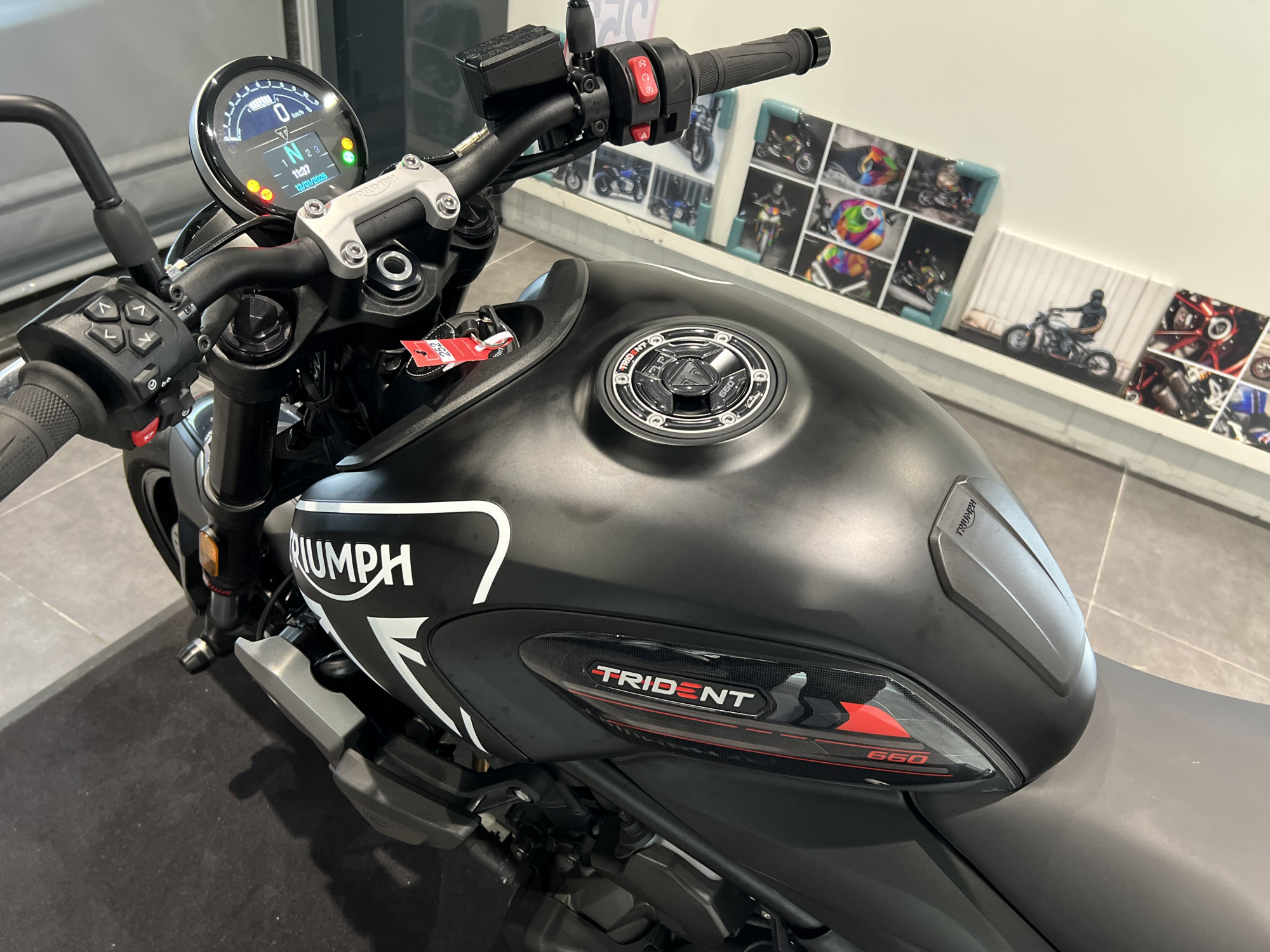 TRIUMPH TRIDENT 660 - A2 – Image 8