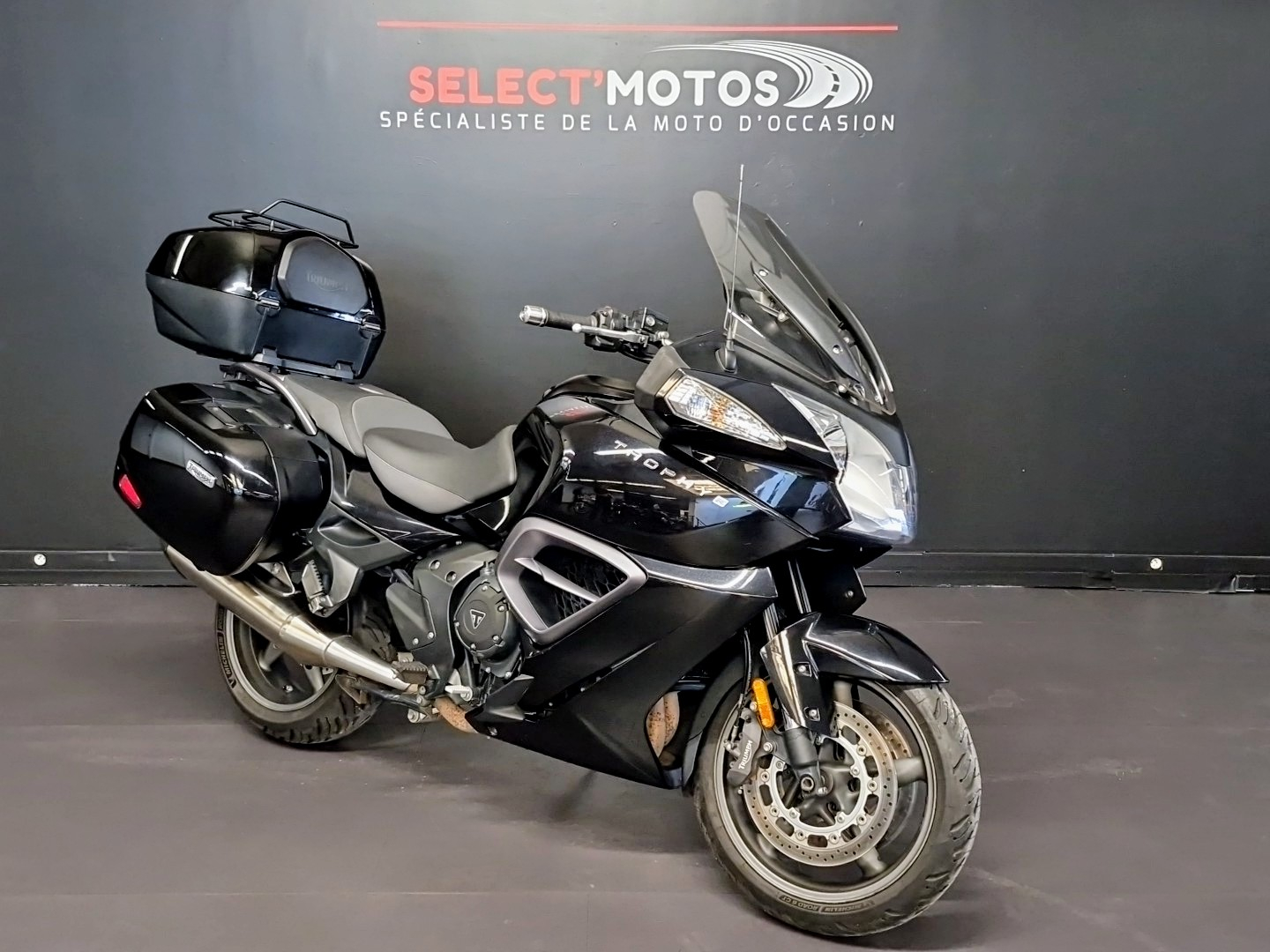 TRIUMPH TROPHY 1200 SE – Image 3