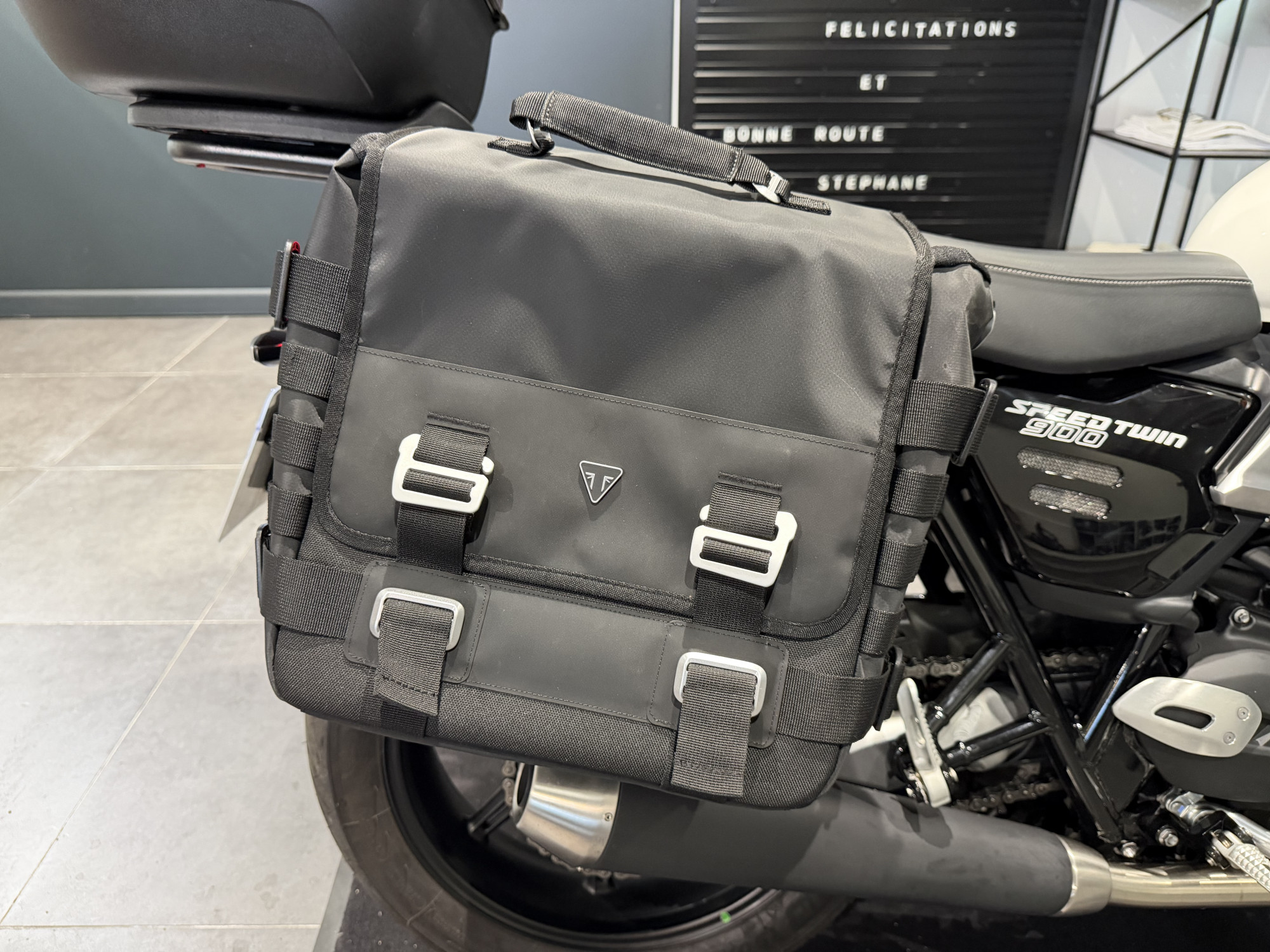 TRIUMPH SPEED TWIN 900 - BRIDABLE A2 – Image 12