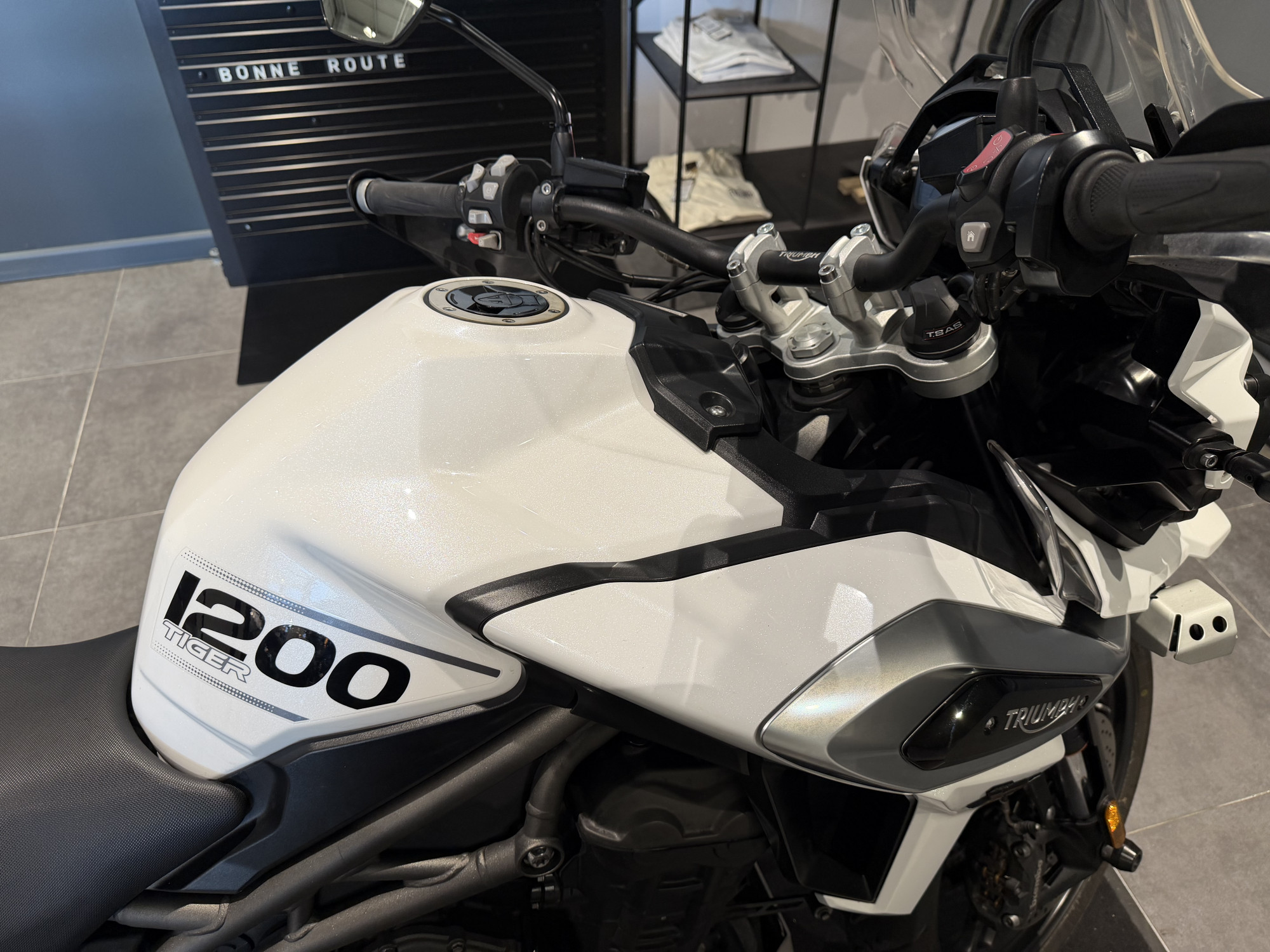 TRIUMPH TIGER 1200 EXPLORER XRT – Image 9