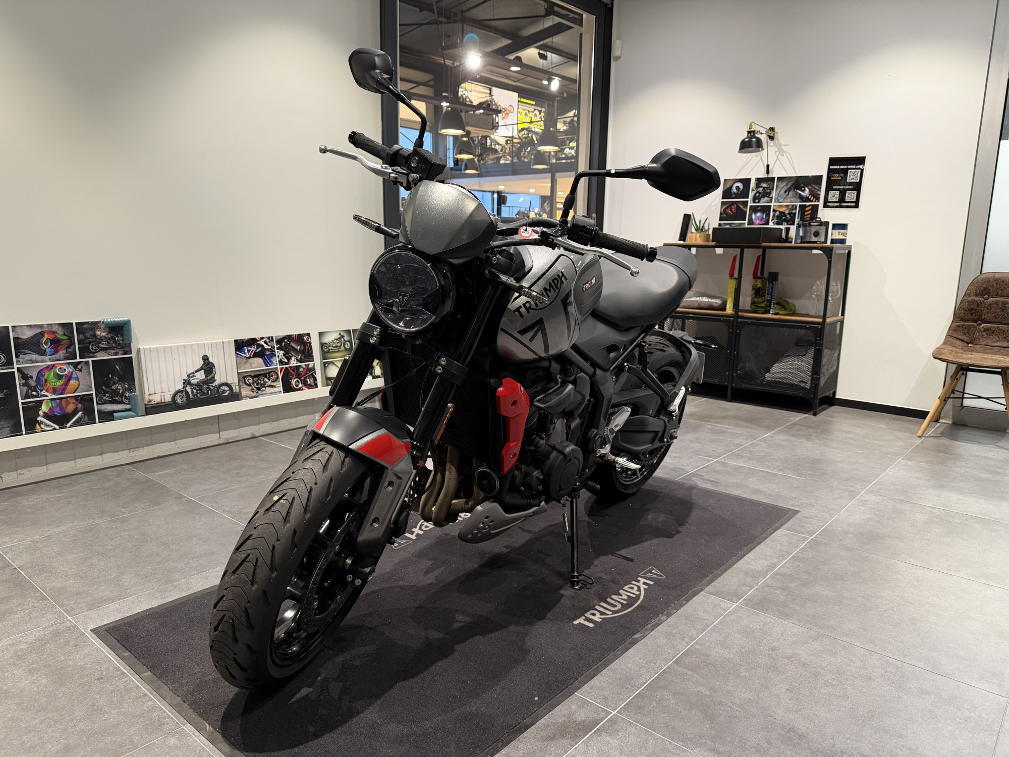 TRIUMPH TRIDENT 660 - A2 – Image 3