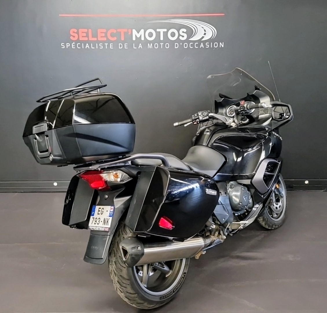 TRIUMPH TROPHY 1200 SE – Image 4