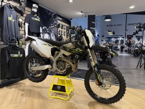 TRIUMPH TF 450-E - 1.9hrs