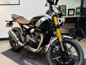 TRIUMPH Scrambler 400 X