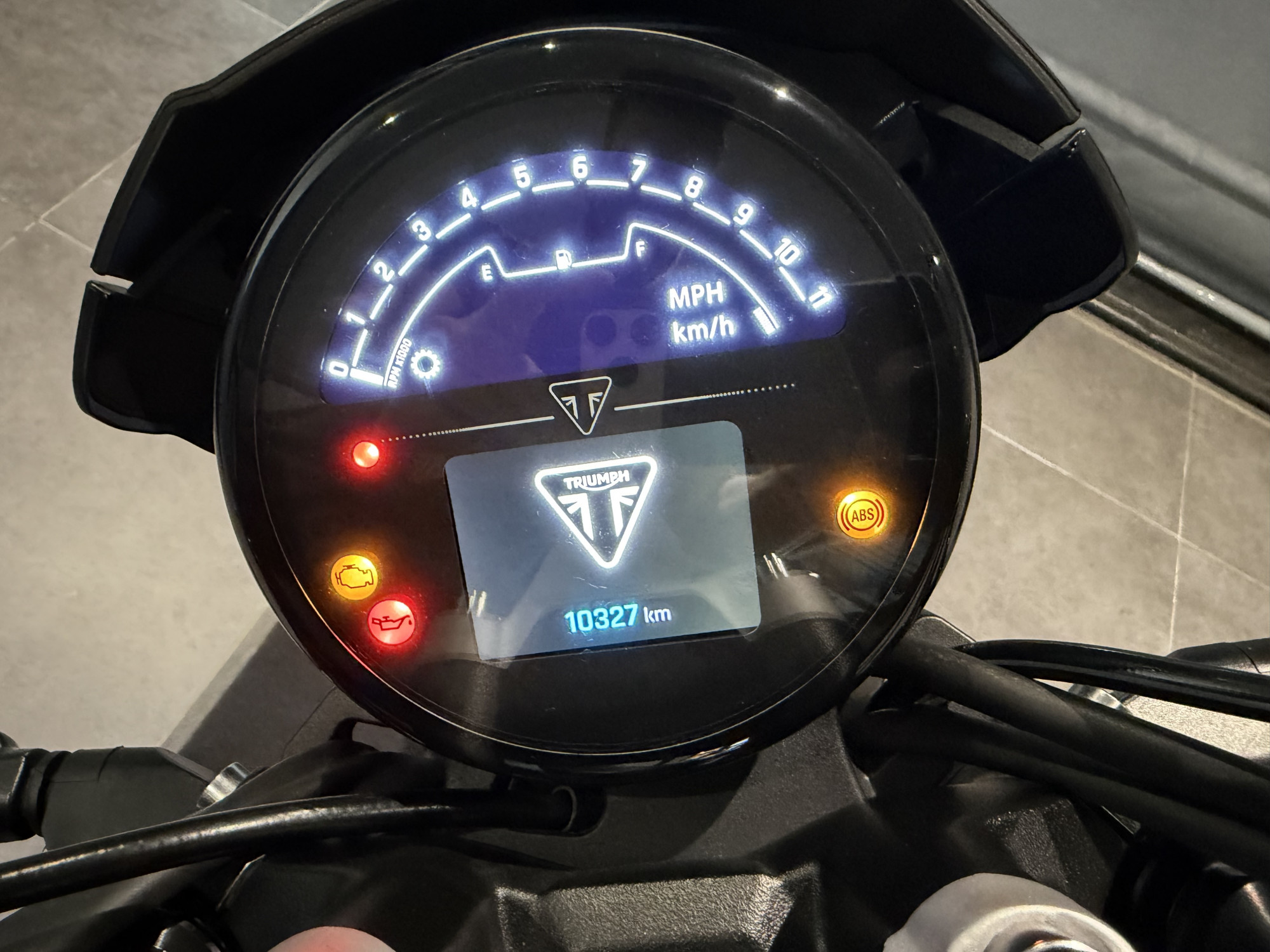 TRIUMPH TRIDENT 660 - BRIDABLE A2 – Image 7