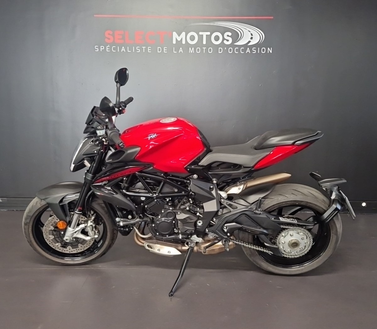 MV AGUSTA BRUTALE 800 A2 – Image 2