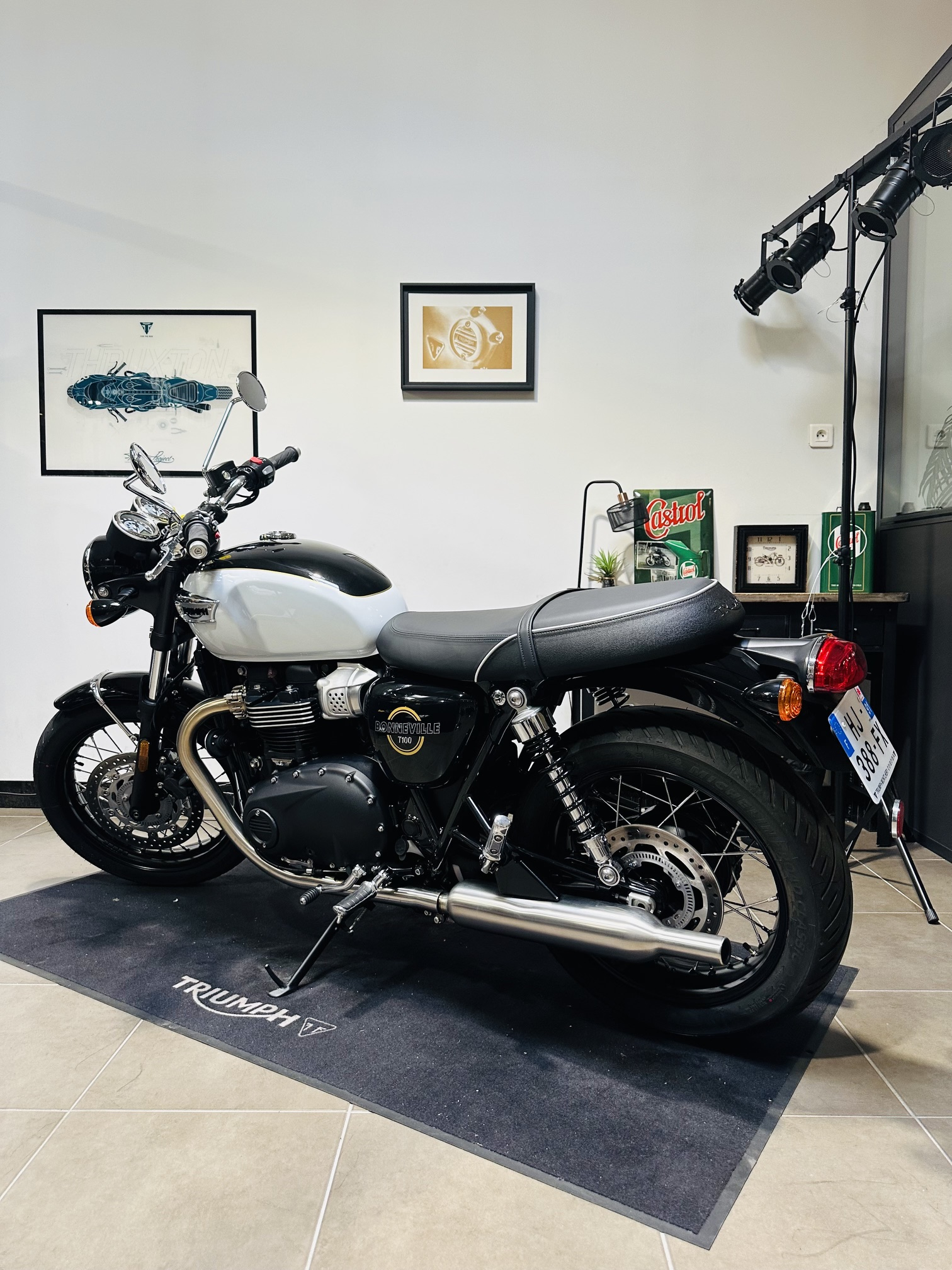 TRIUMPH BONNEVILLE T100 A2 (DEBRIDAGE POSSIBLE) – Image 3