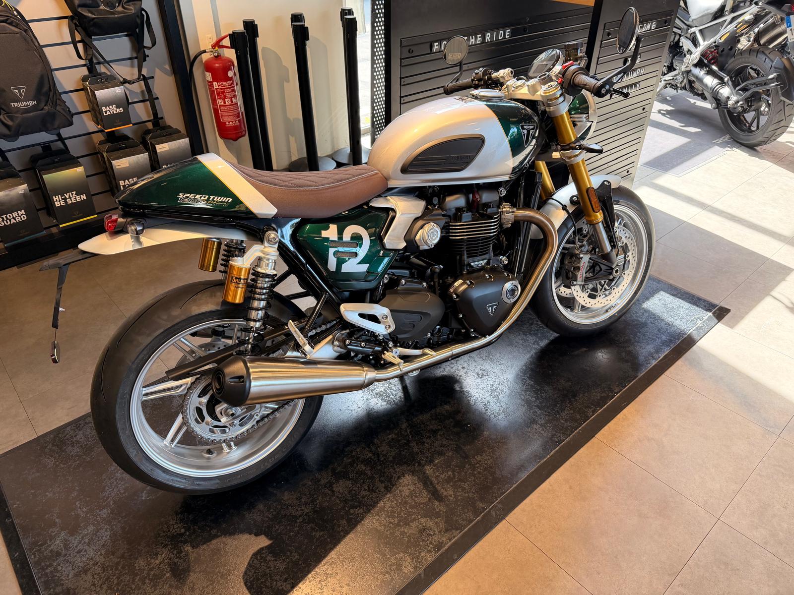 TRIUMPH SPEED TWIN 1200 CAFE RACER – Image 2