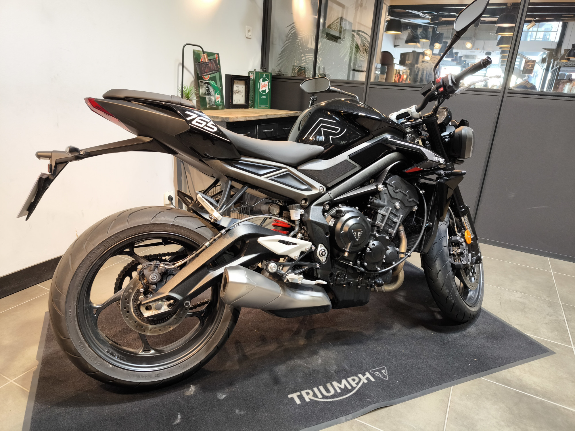 TRIUMPH STREET TRIPLE 765 R (120 ch) – Image 2