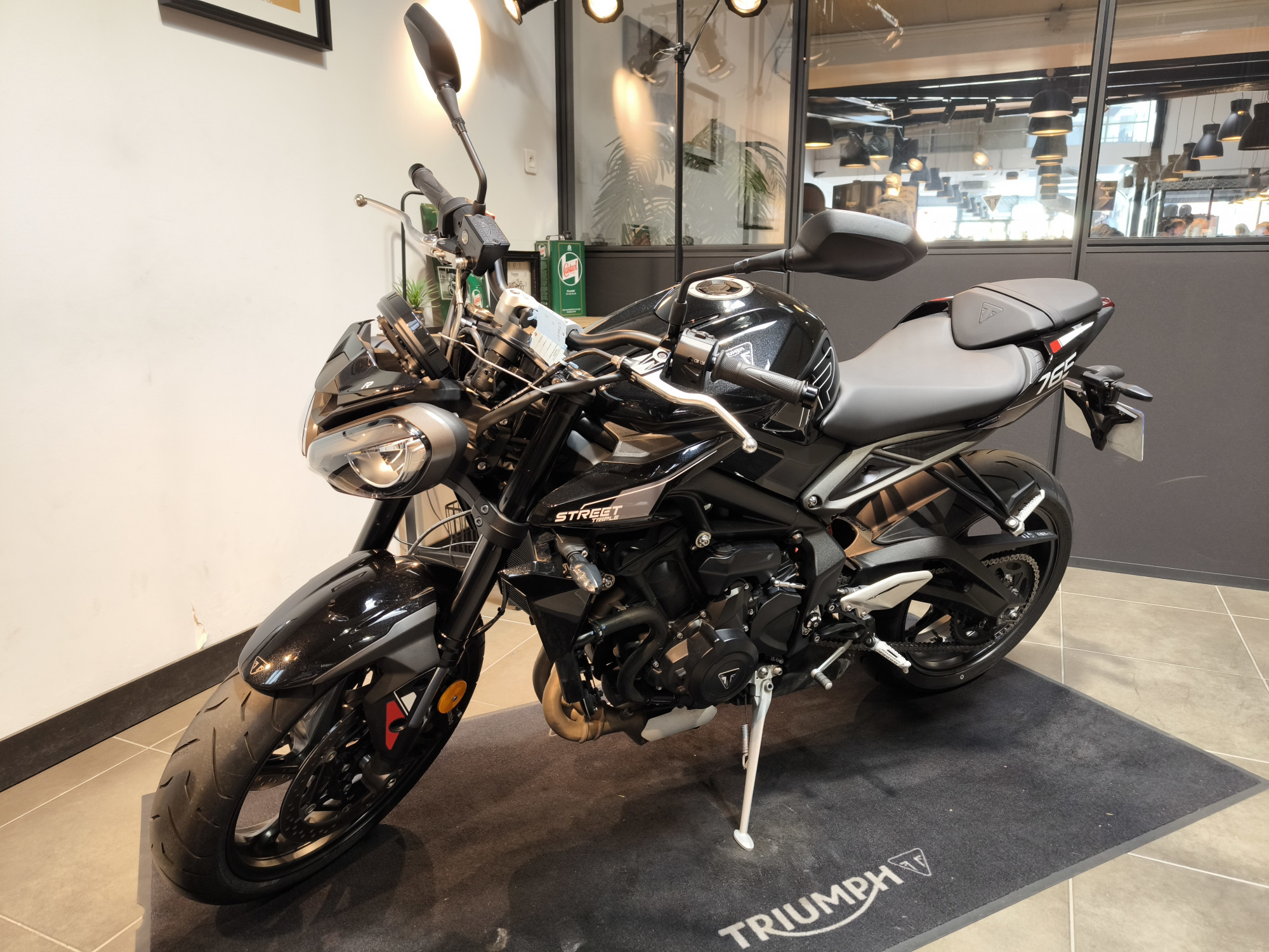 TRIUMPH STREET TRIPLE 765 R (120 ch) – Image 4