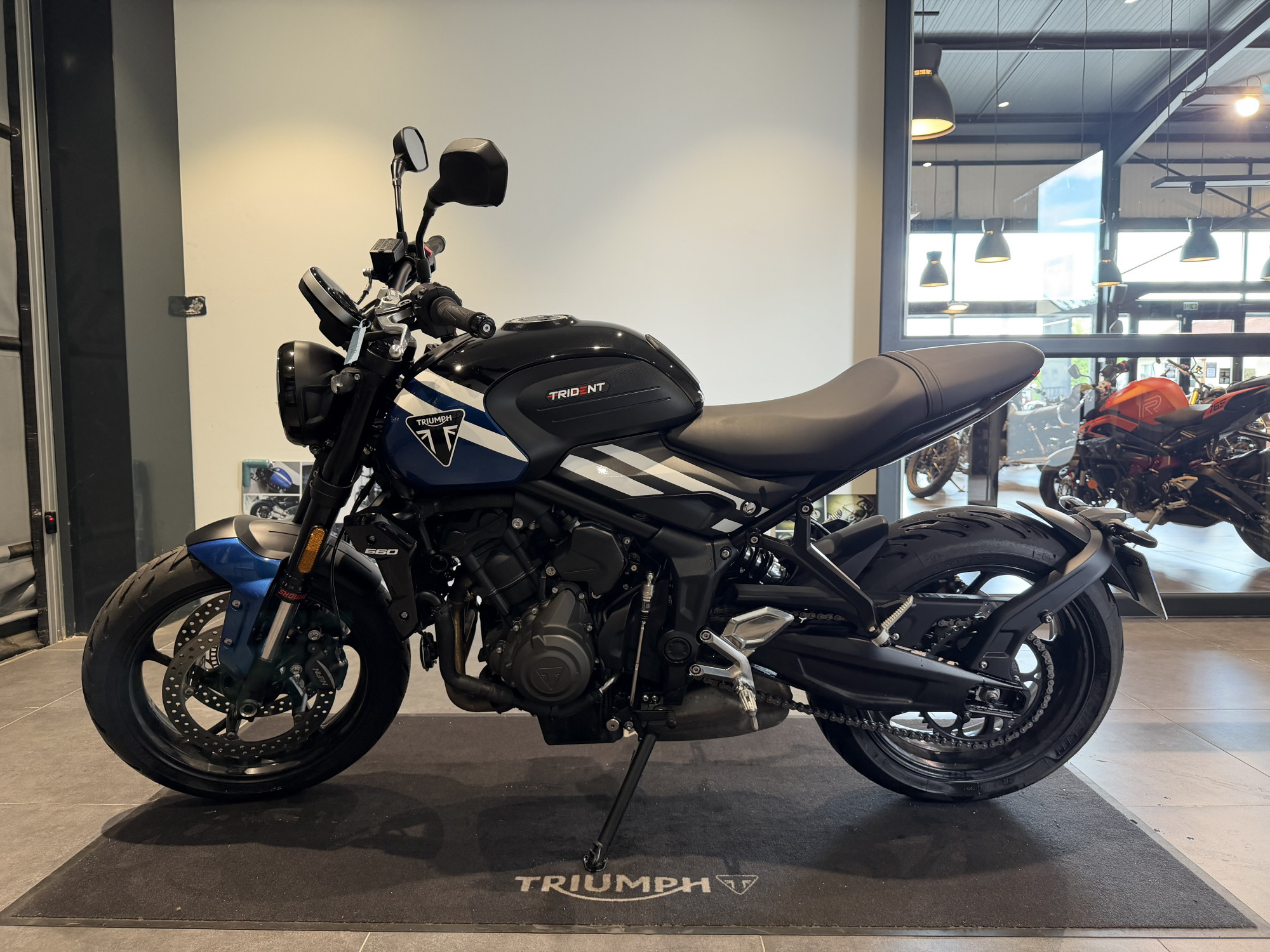 TRIUMPH TRIDENT 660 - A2 – Image 3