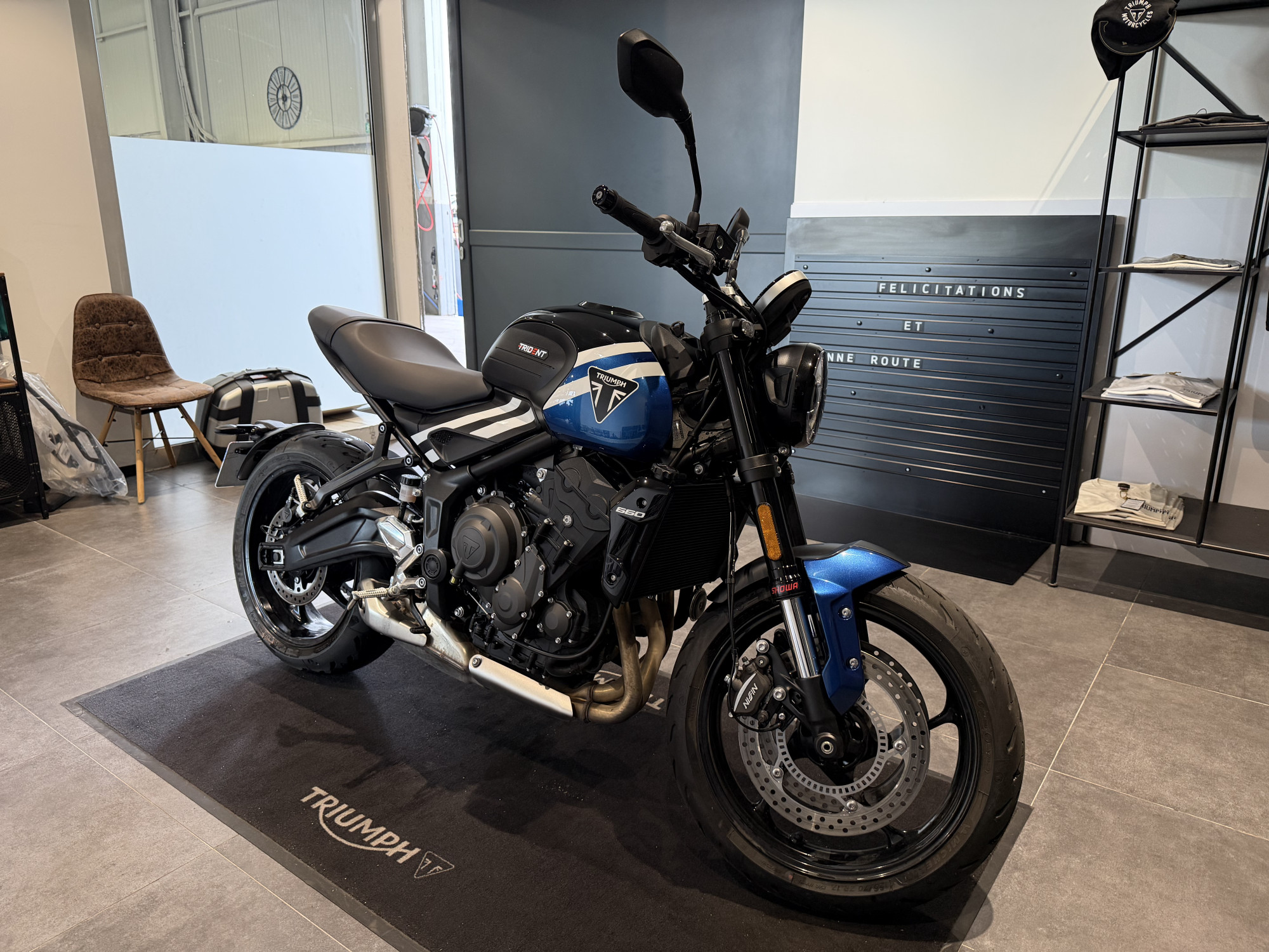 TRIUMPH TRIDENT 660 - A2 – Image 2
