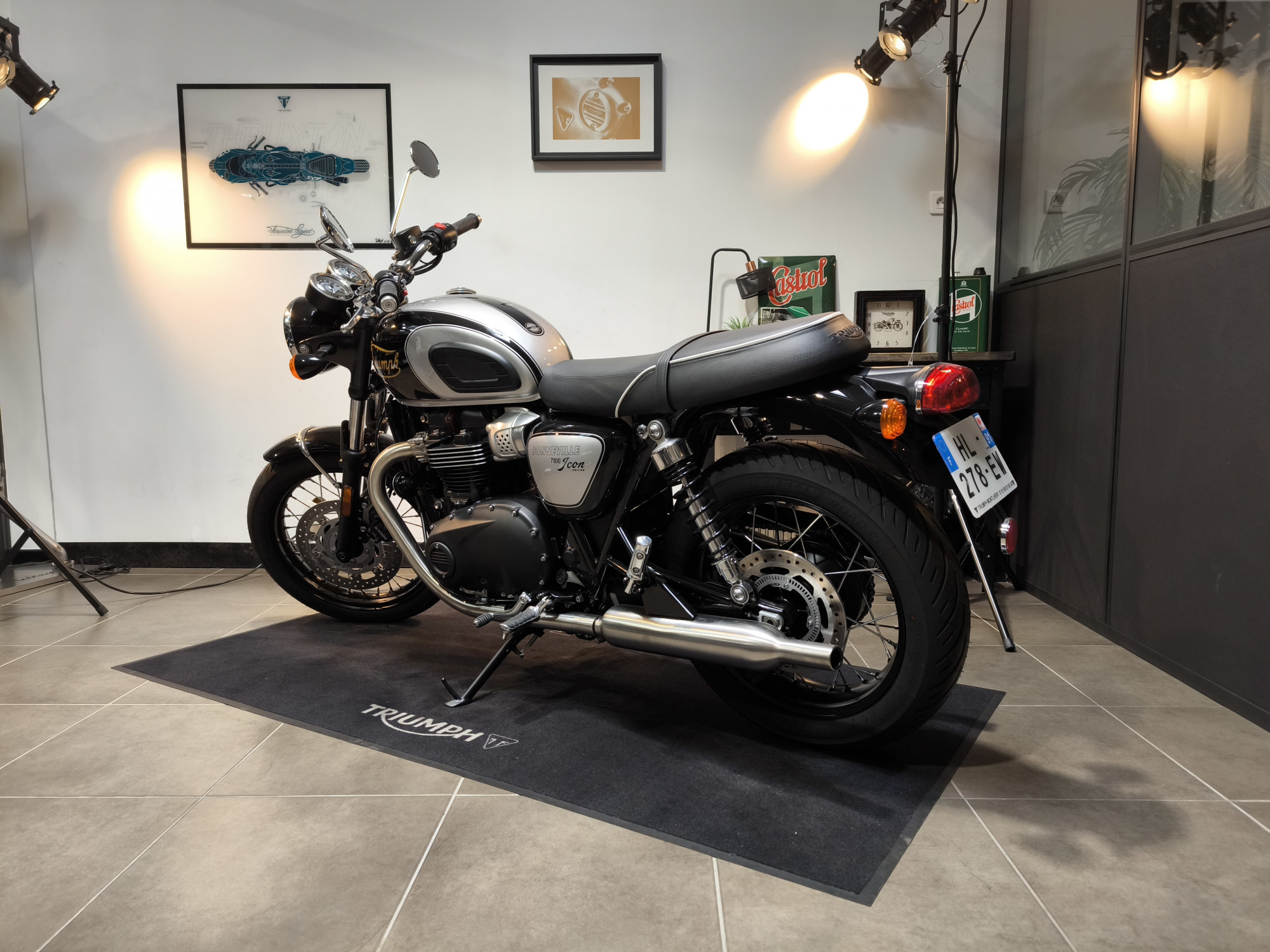 TRIUMPH BONNEVILLE T100 ICON EDITION A2 (DEBRIDAGE POSSIBLE) – Image 3