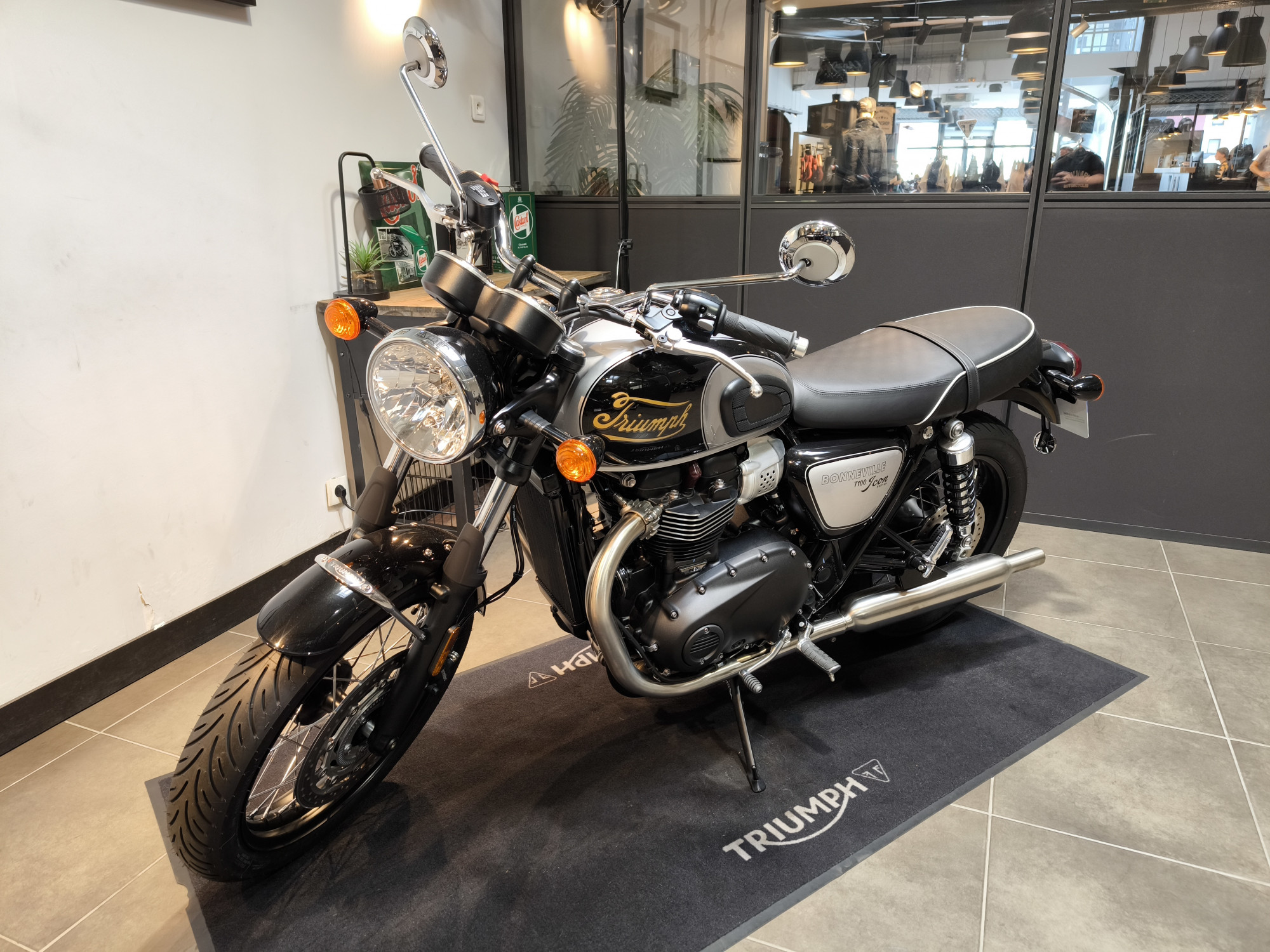TRIUMPH BONNEVILLE T100 ICON EDITION A2 (DEBRIDAGE POSSIBLE) – Image 4