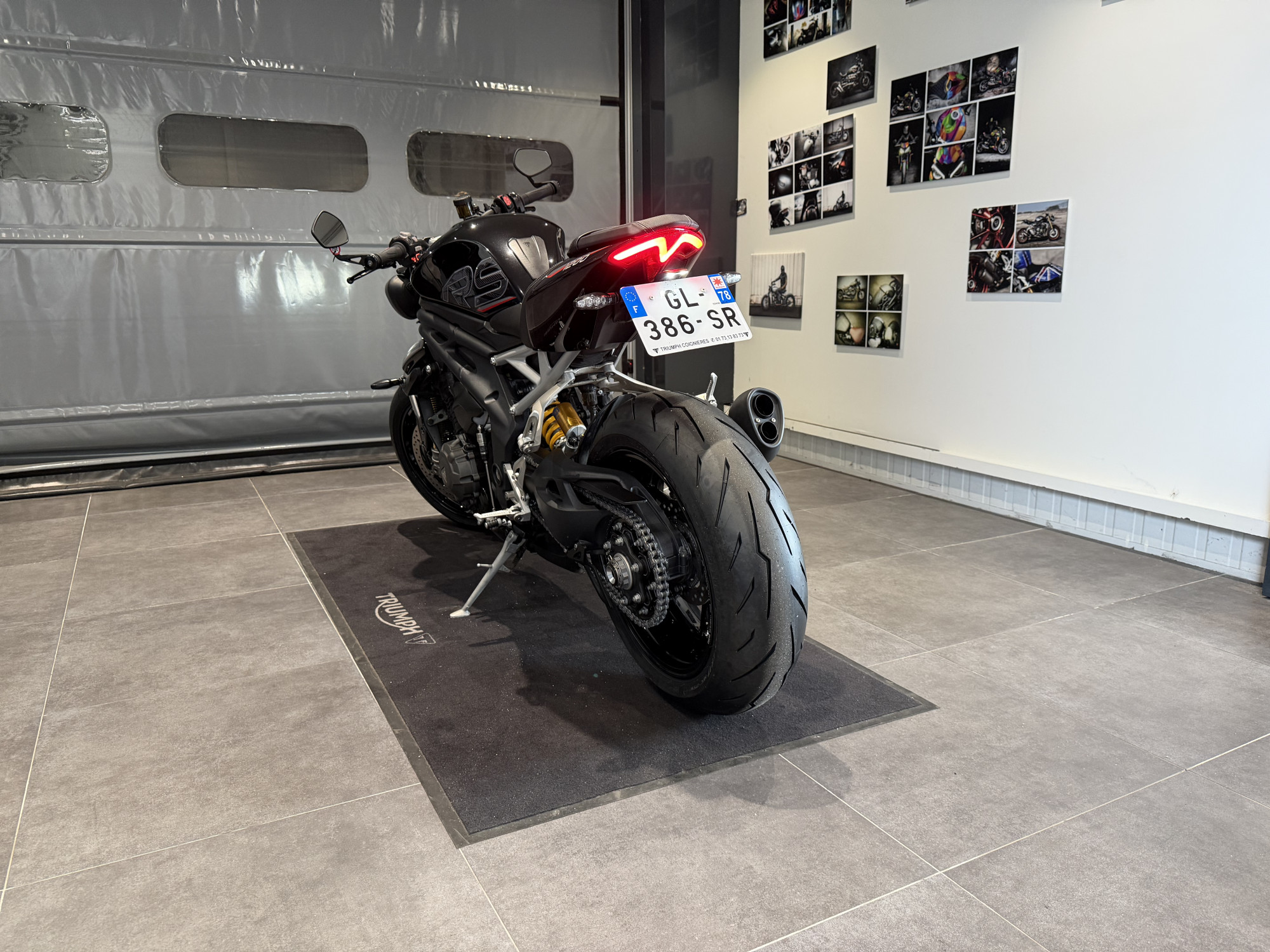 TRIUMPH SPEED TRIPLE 1200 RS – Image 6