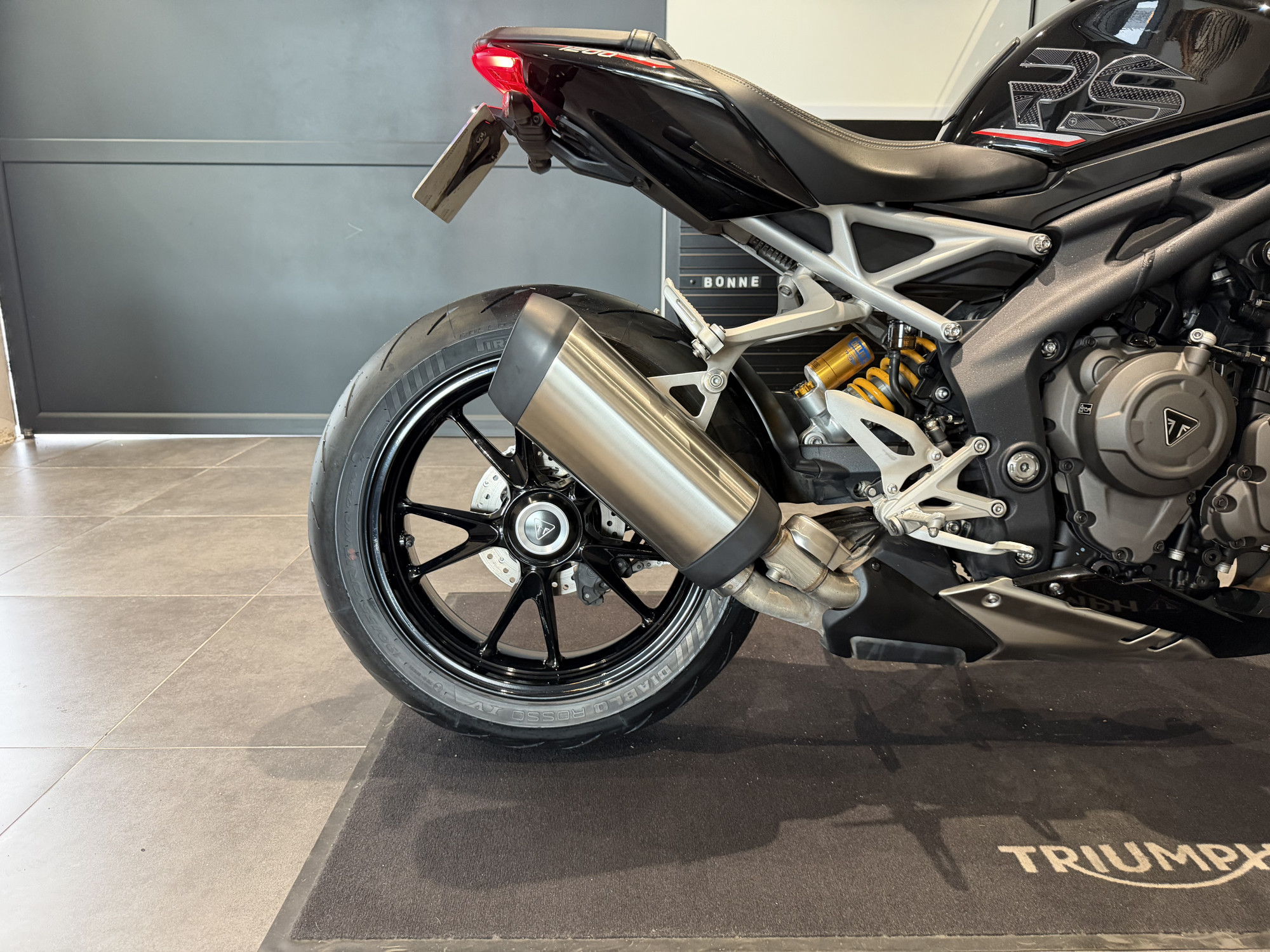 TRIUMPH SPEED TRIPLE 1200 RS – Image 14