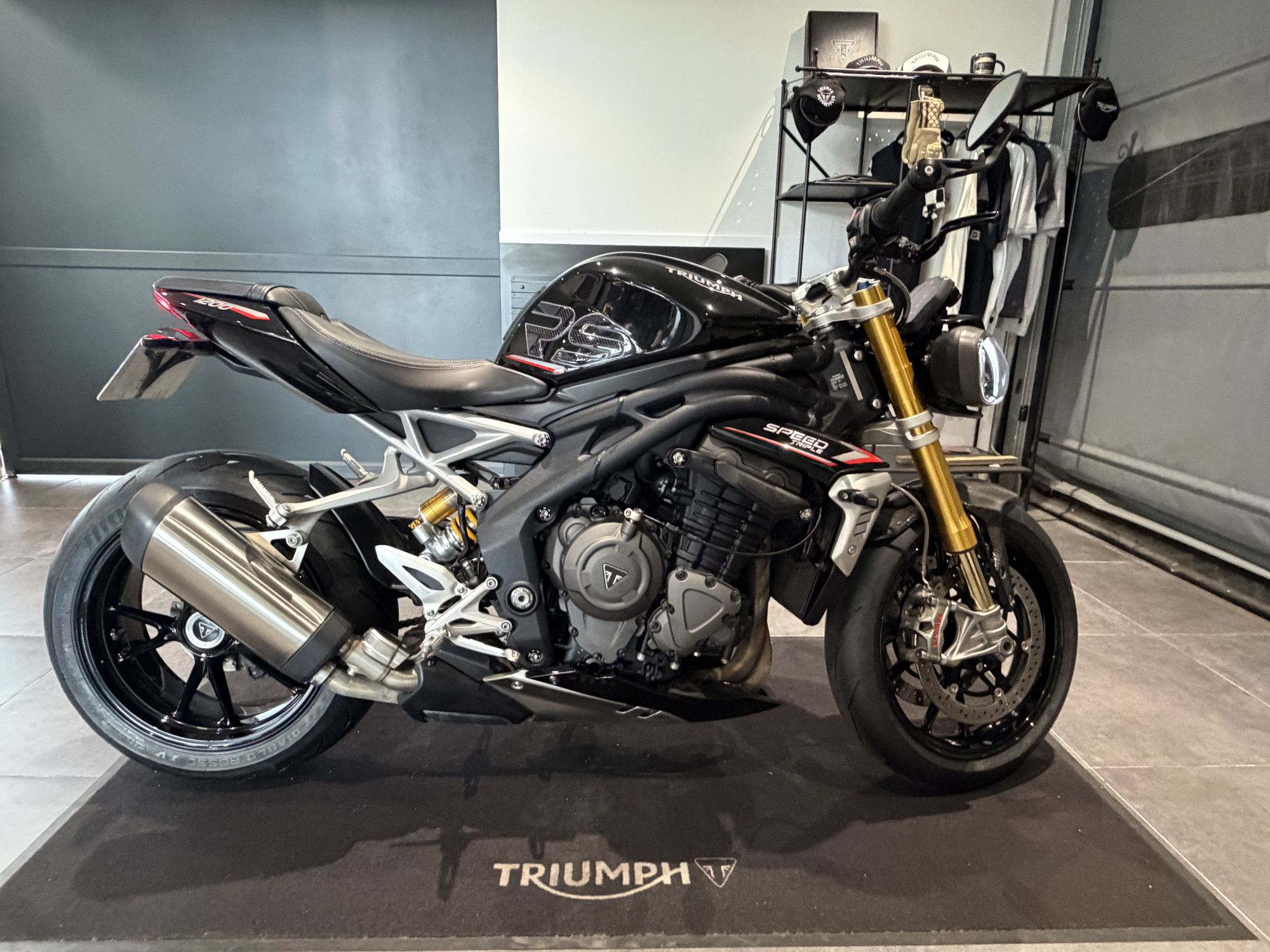 TRIUMPH SPEED TRIPLE 1200 RS