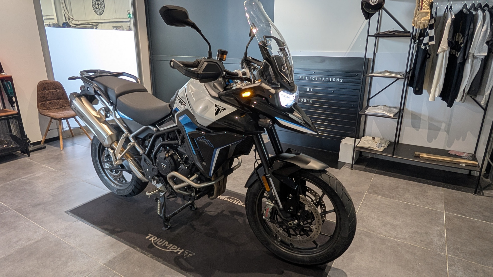 TRIUMPH Tiger 900 Alpine Edition – Image 13