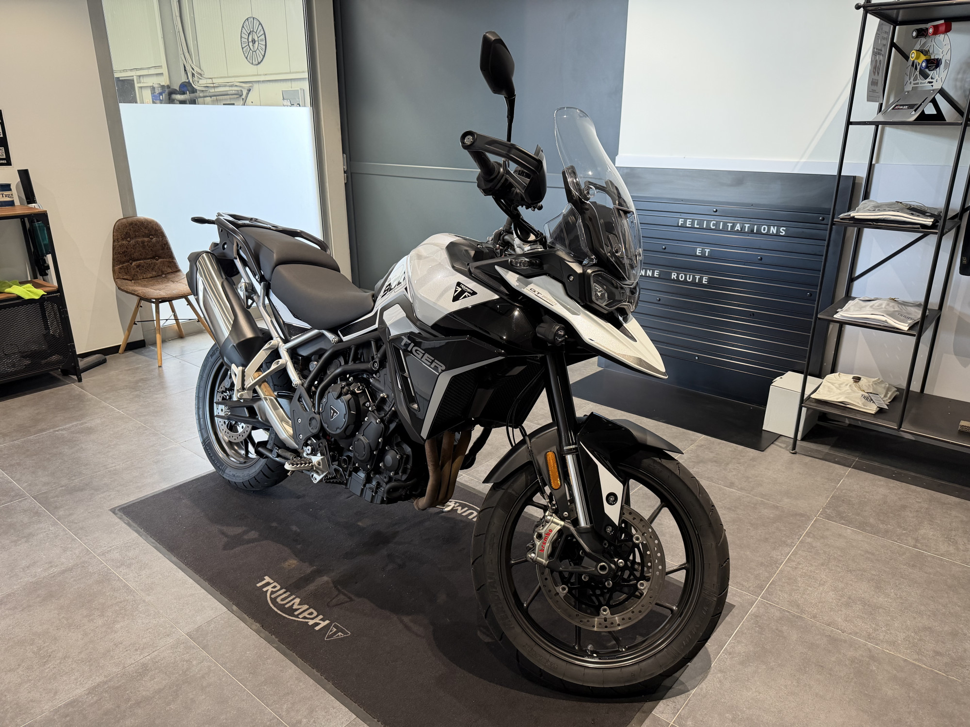 TRIUMPH Tiger 900 GT PRO – Image 4