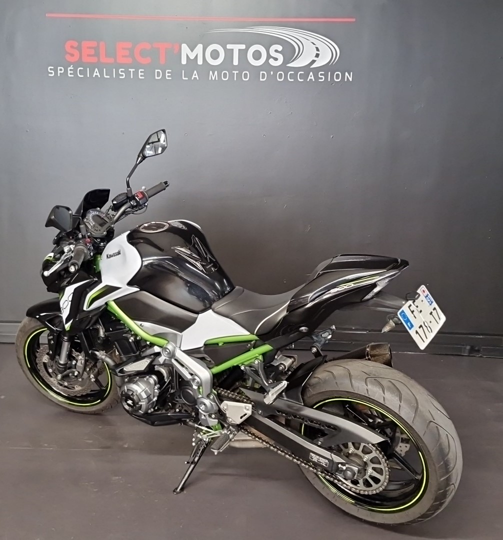 KAWASAKI Z 900 – Image 4