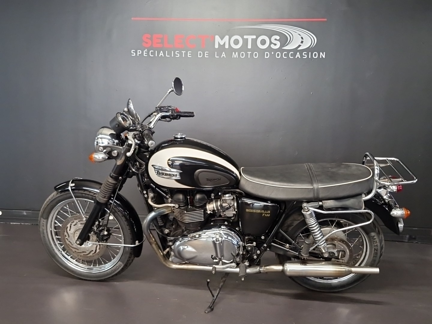 TRIUMPH BONNEVILLE T100 – Image 2