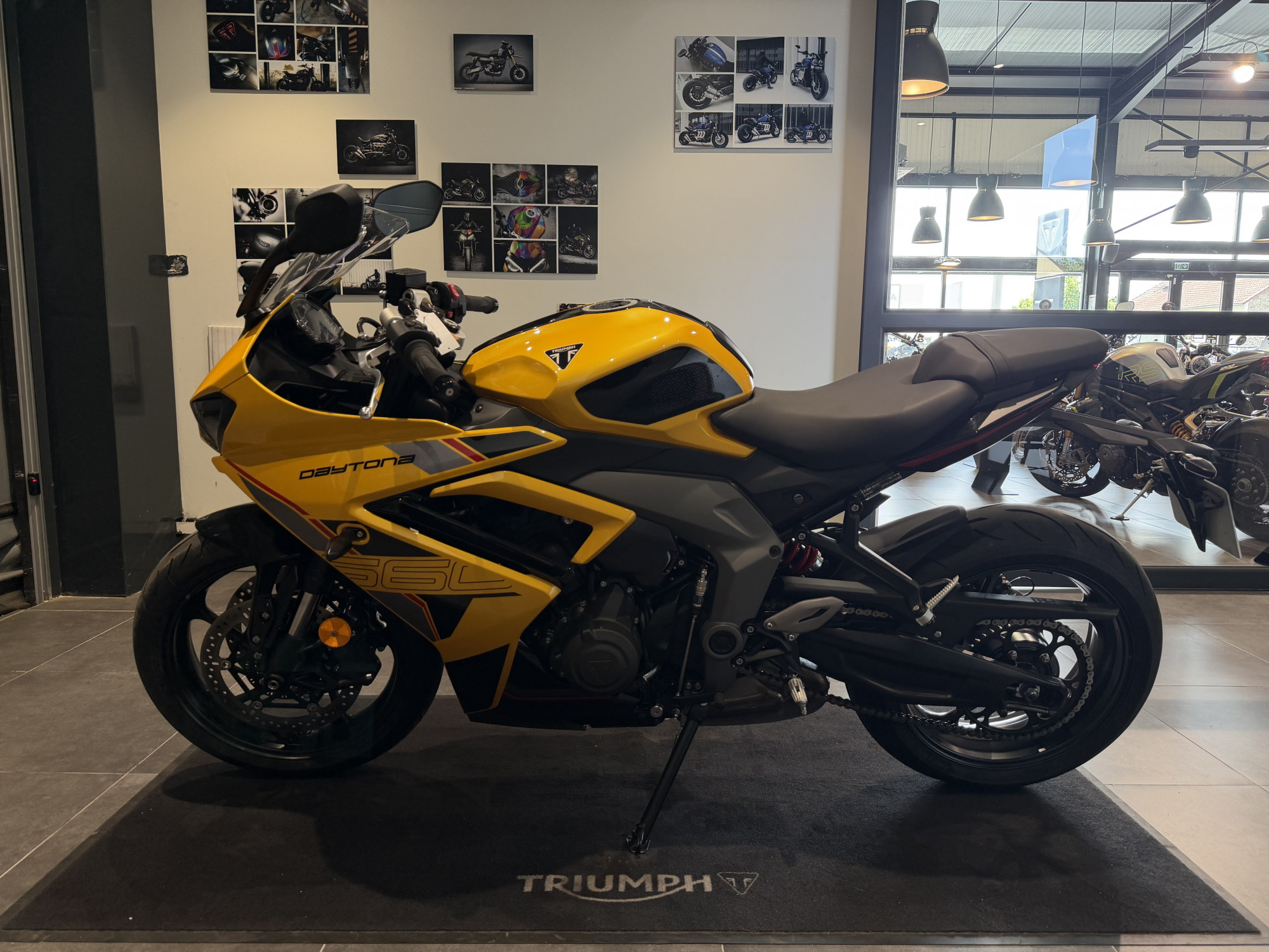TRIUMPH DAYTONA 660 - BRIDABLE A2 – Image 3