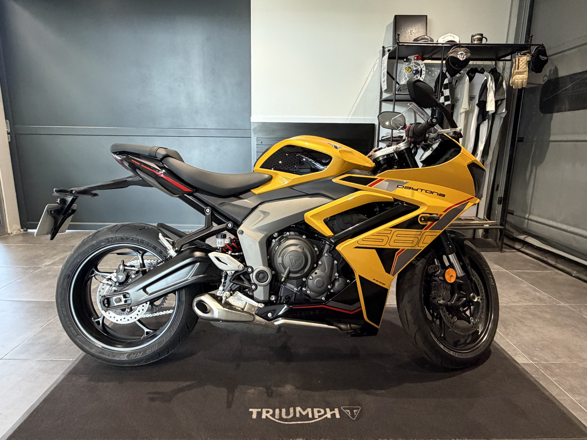 TRIUMPH DAYTONA 660 - BRIDABLE A2