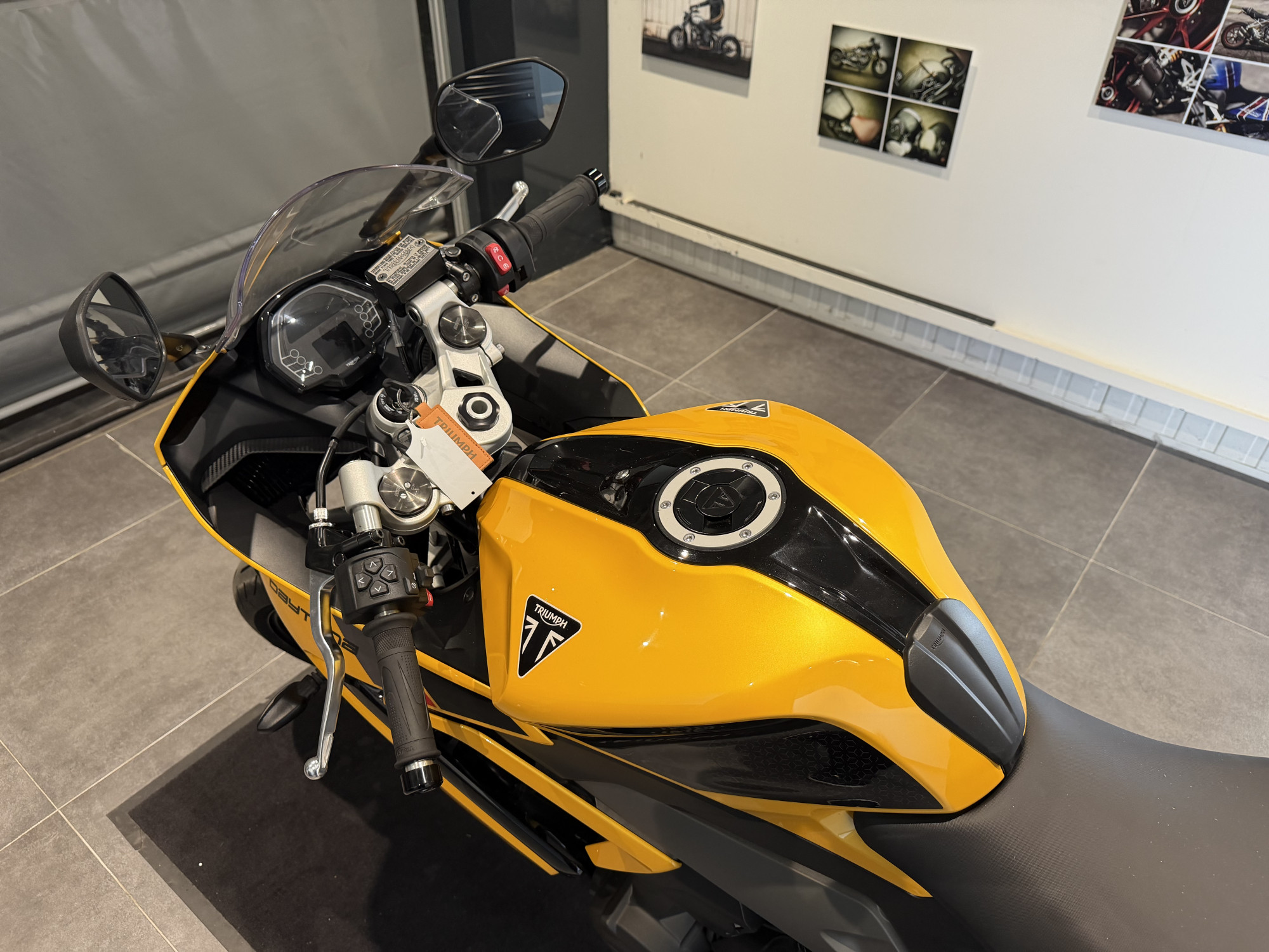 TRIUMPH DAYTONA 660 - BRIDABLE A2 – Image 9