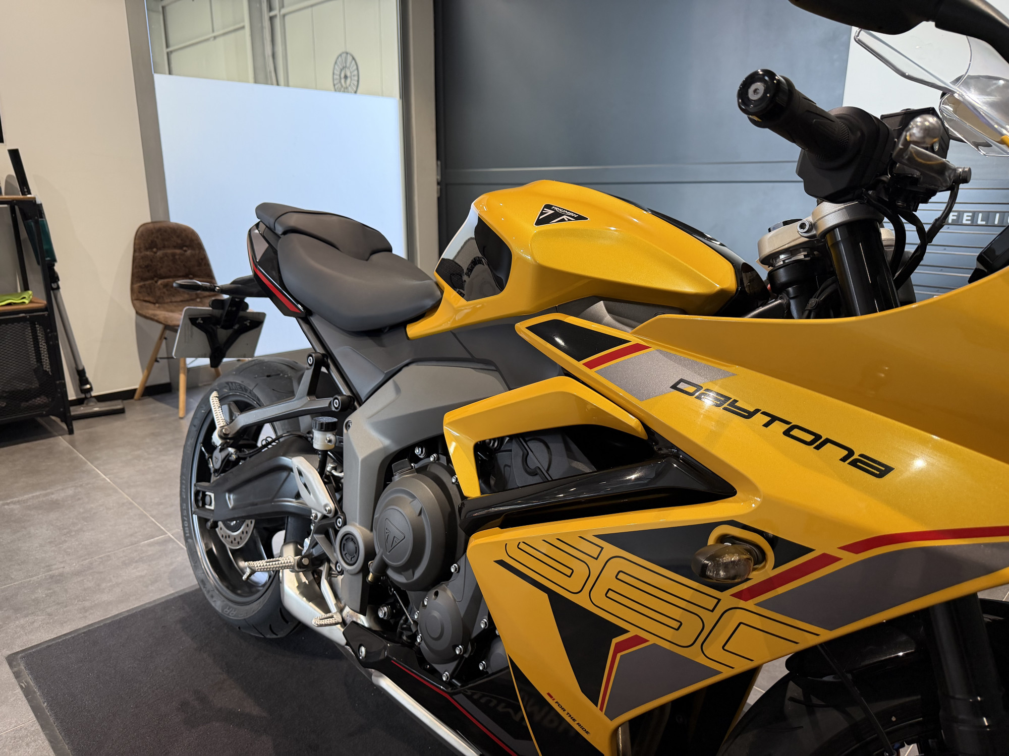 TRIUMPH DAYTONA 660 - BRIDABLE A2 – Image 10