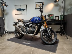 TRIUMPH SPEED 400