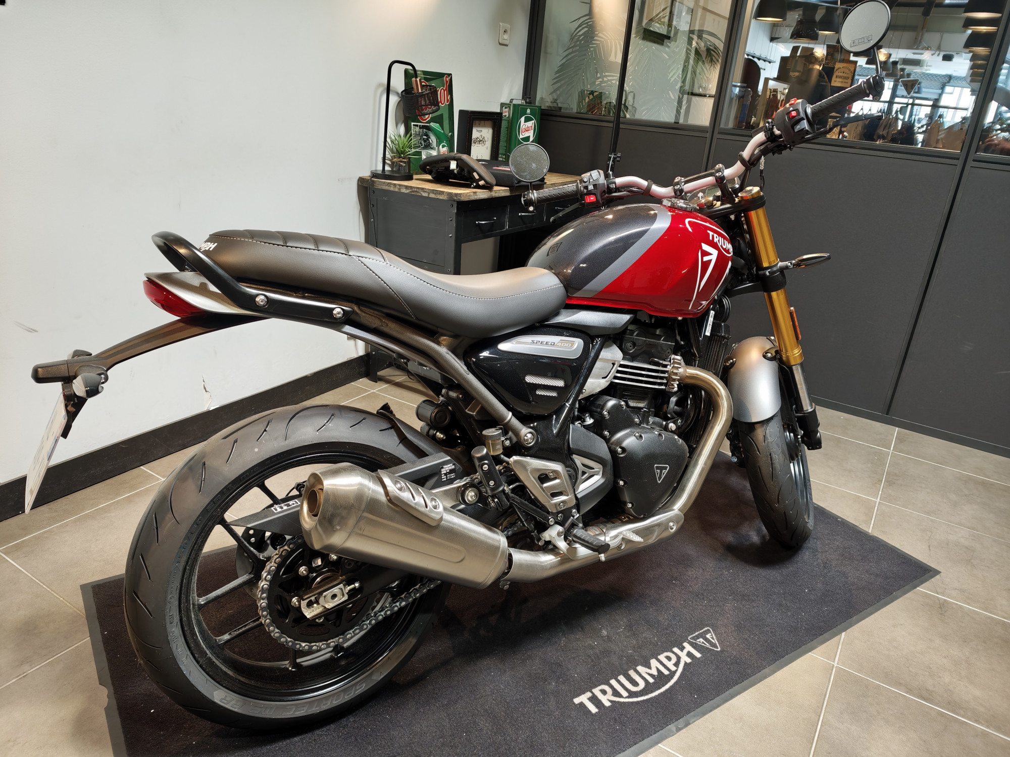 TRIUMPH SPEED 400 – Image 2