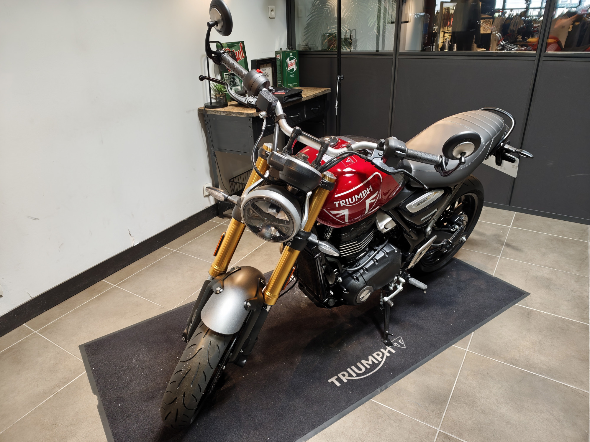 TRIUMPH SPEED 400 – Image 4