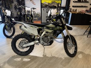 TRIUMPH TF 250-E