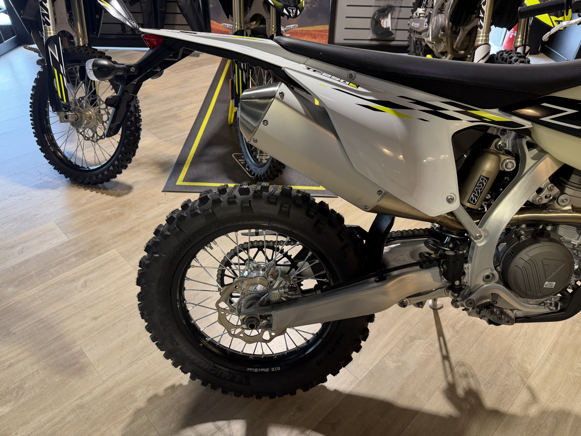 TRIUMPH TF 250-E – Image 6
