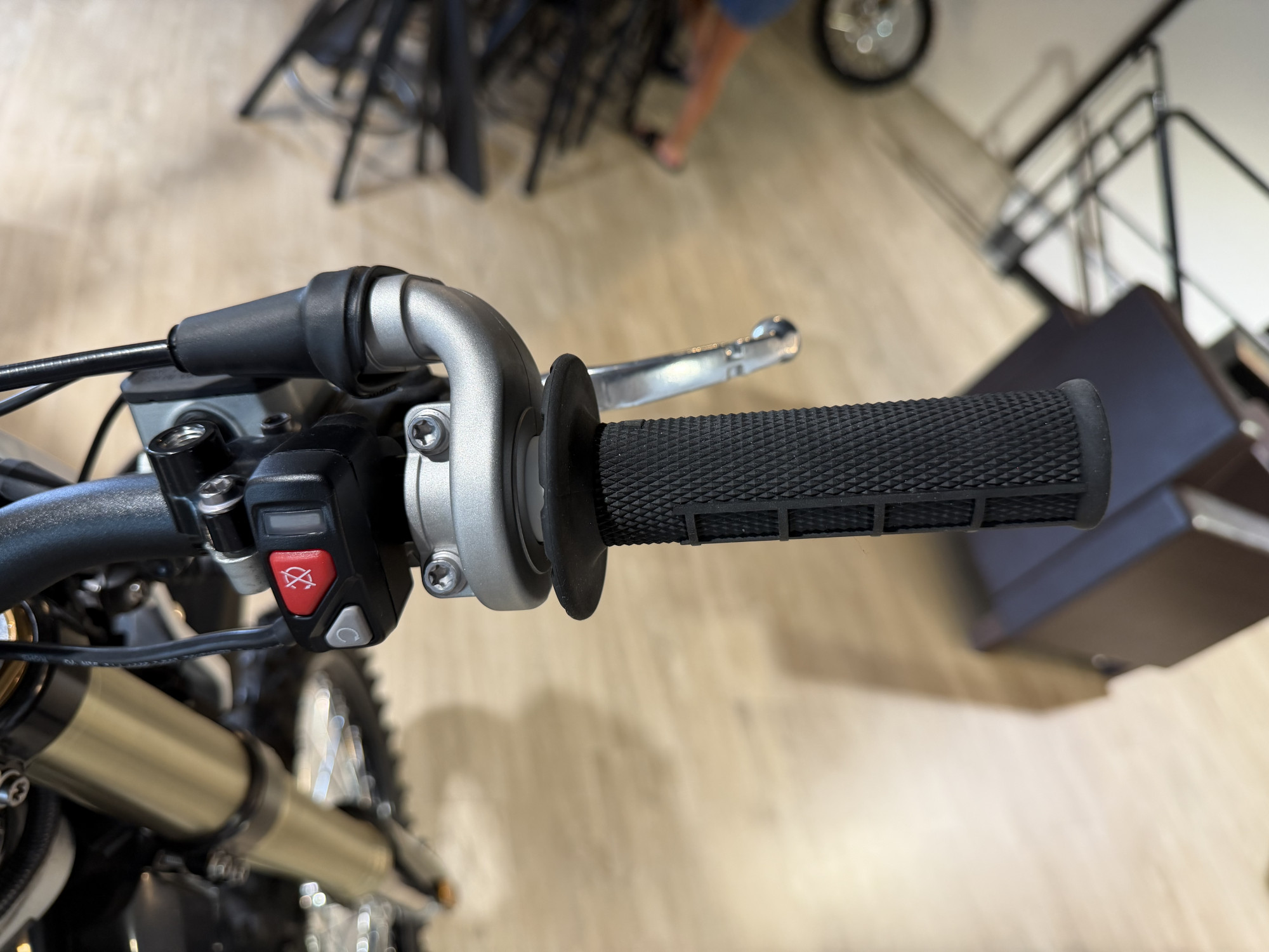 TRIUMPH TF 250-E – Image 9