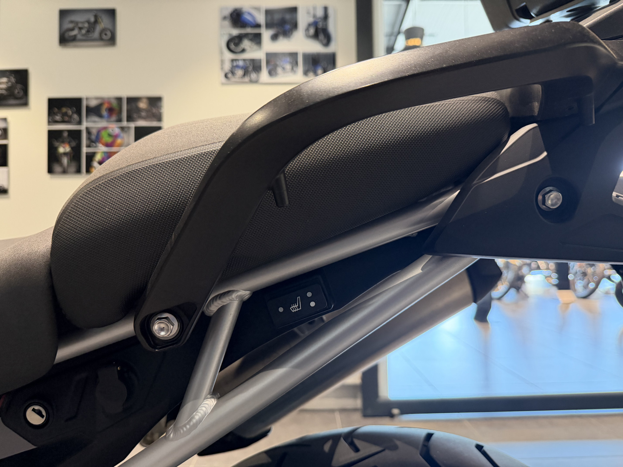 TRIUMPH Tiger 900 GT PRO – Image 17